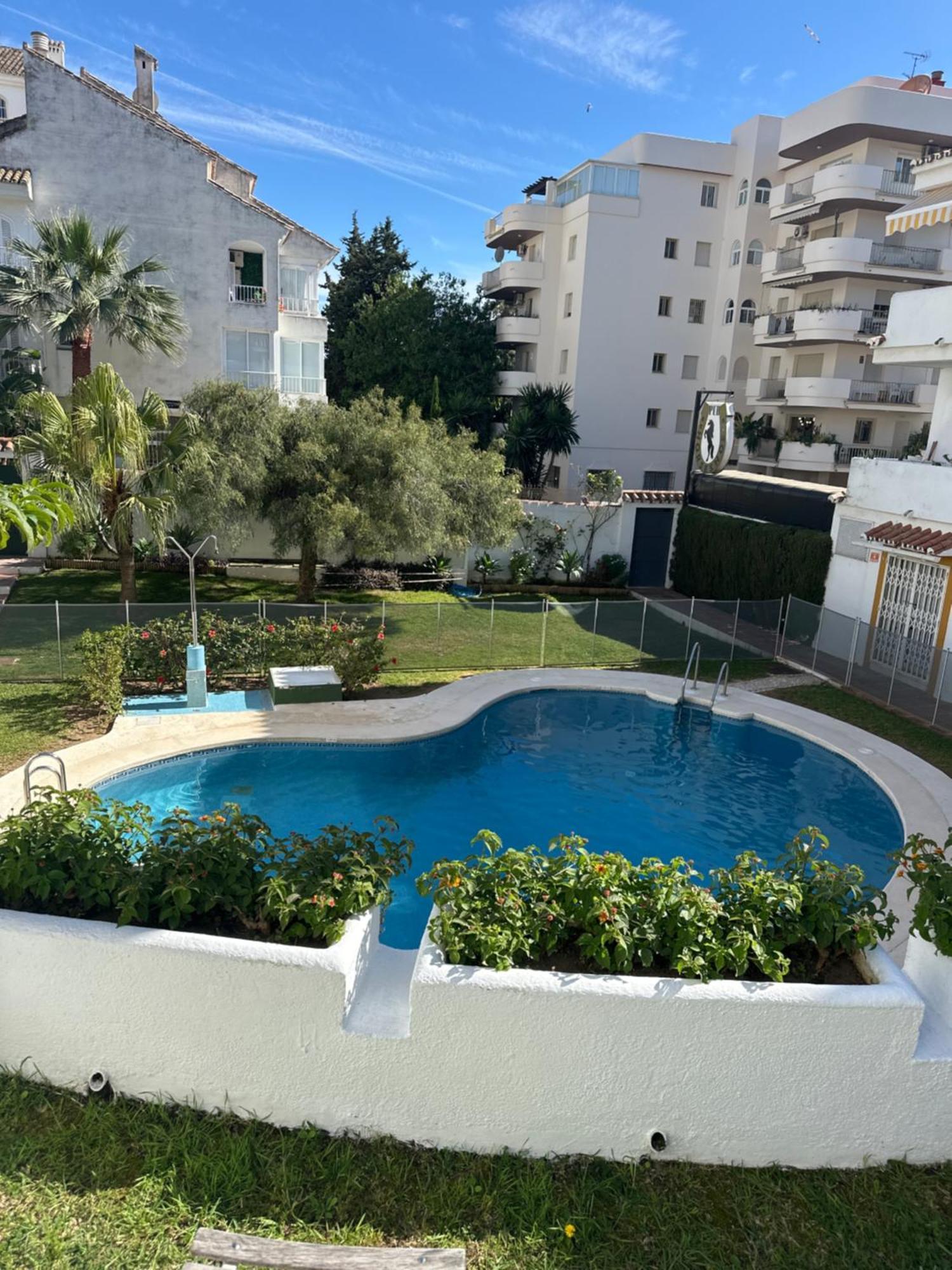 Homestay Urbanizacion Privada Marbella